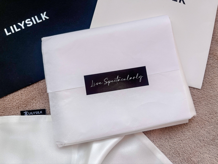 Lilysilk pillowcase in tissue paper